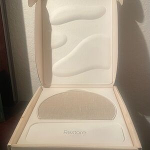 Hatch Restore 3 Sleep Assistant in Cream